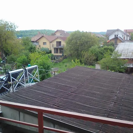 Bumbesti Vendégház *